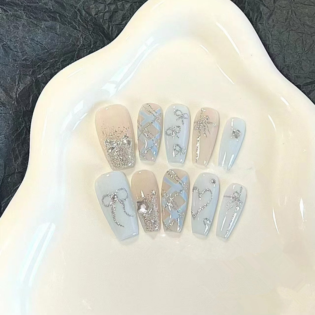 Decorative Press-On Nail Art Set with Sparkling Accents