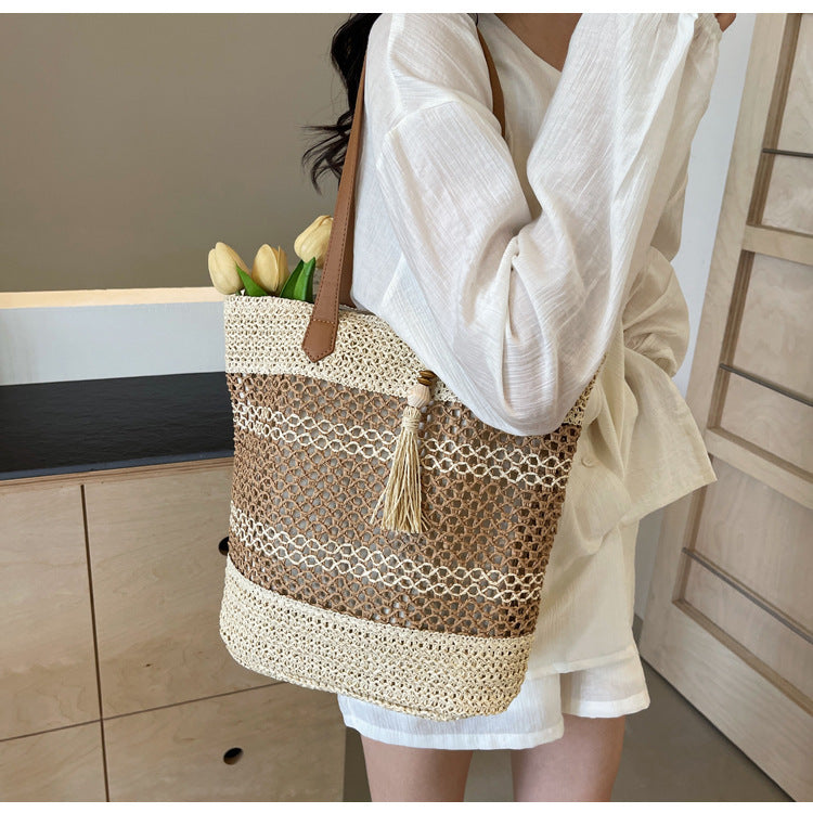 Rich-featured Bastbag Kalsten