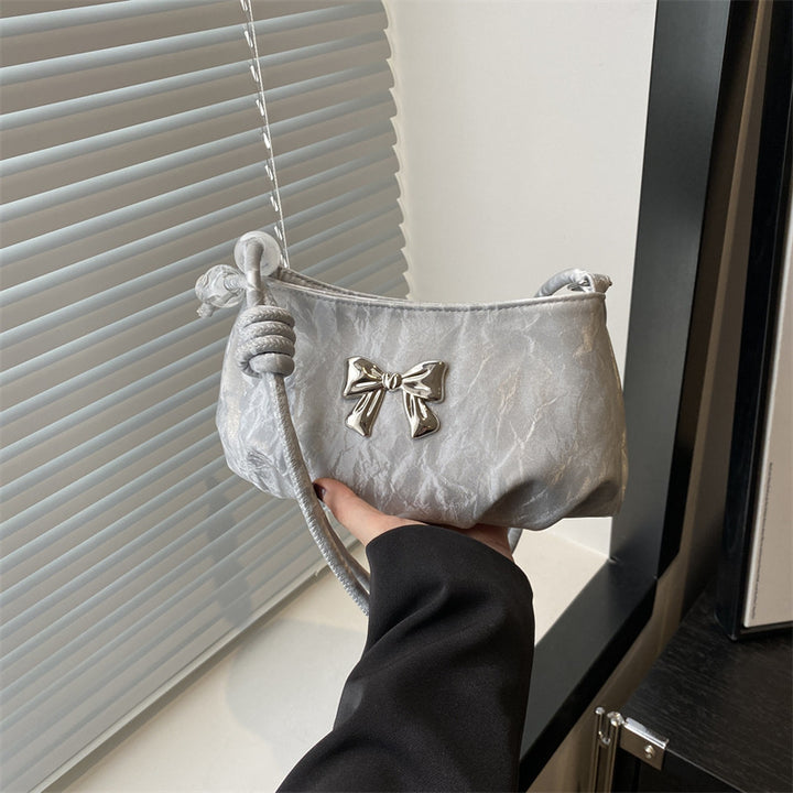 Elegant Bow-Detail Handbag