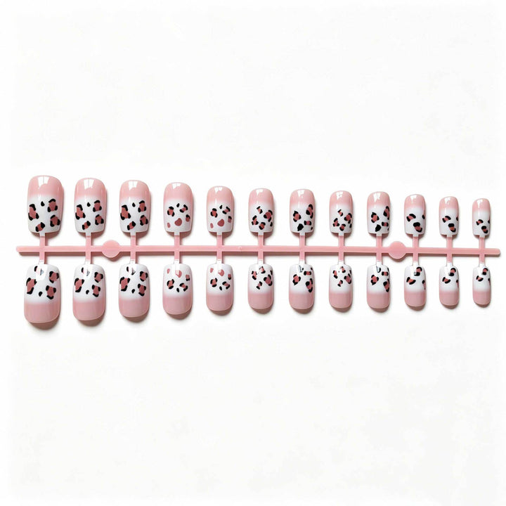 Elegant Leopard Print Nail Art