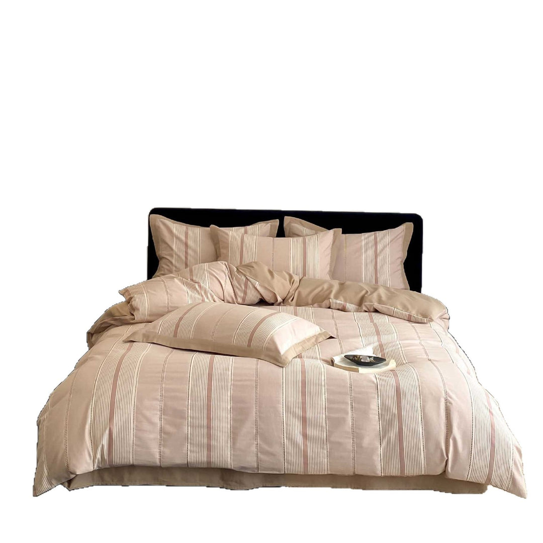 Luxurious linen-cotton bedding with fine stripes and pillowcases
