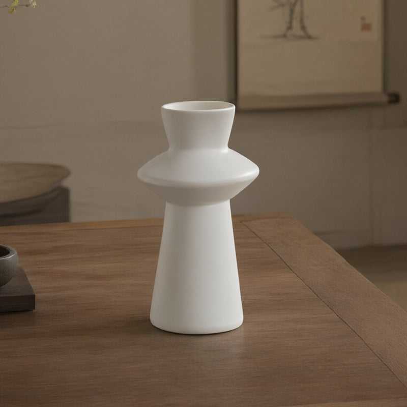 Contemporary Sculptural Vase Kalsten