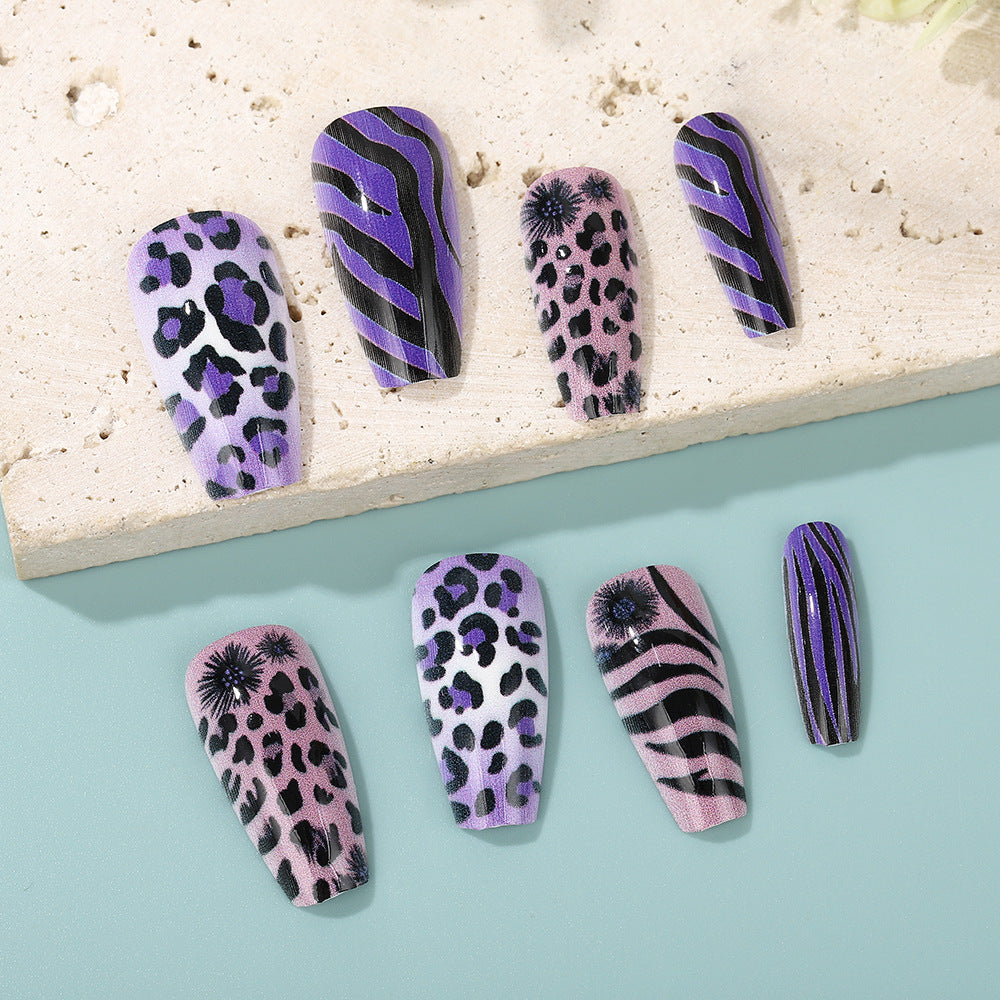 Creative leopard and stripe design artificial nails Kalsten