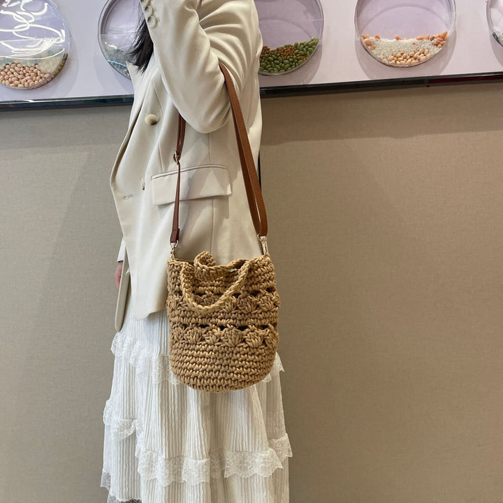 Fashionable handbag with stylish structure pattern Kalsten