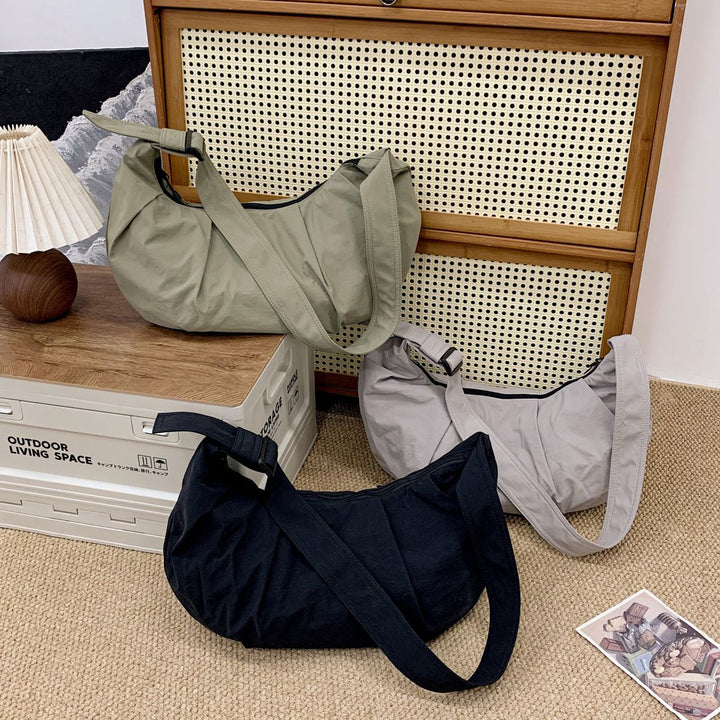 Fashionable shoulder bag with adjustable shoulder strap and practical design Kalsten