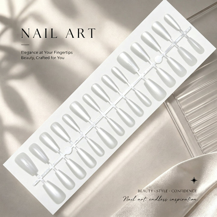 Glittery Press-On Nail Art Set