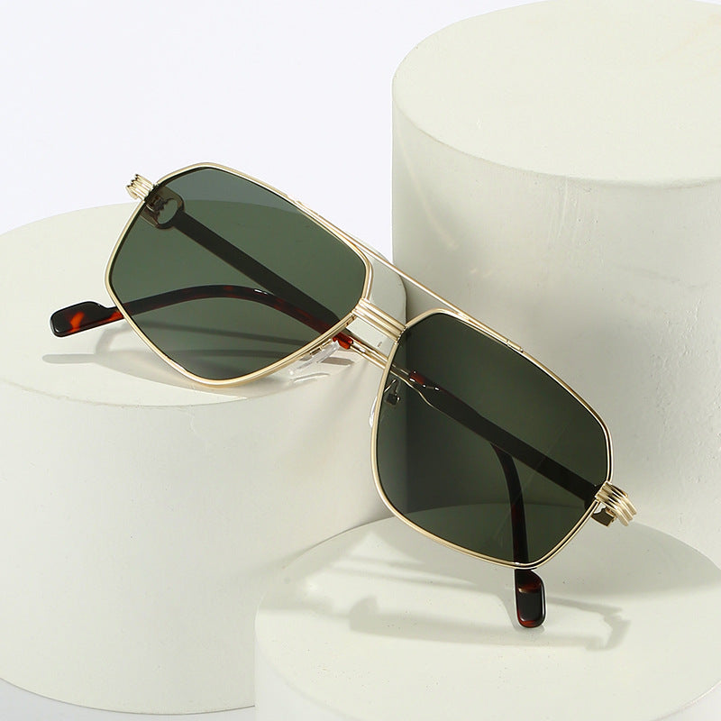 Stylish Rectangular Eyewear Kalsten