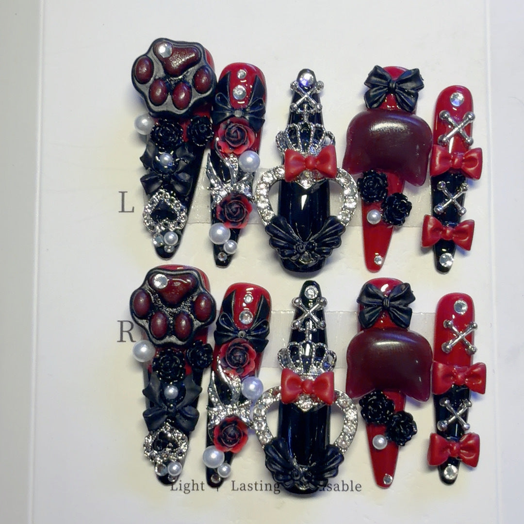 Gothic-Inspired Decorative Press-On Nail Art