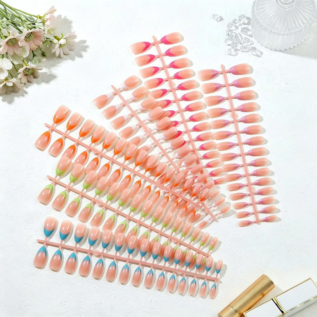 Decorative Press-On Nail Tips Kalsten