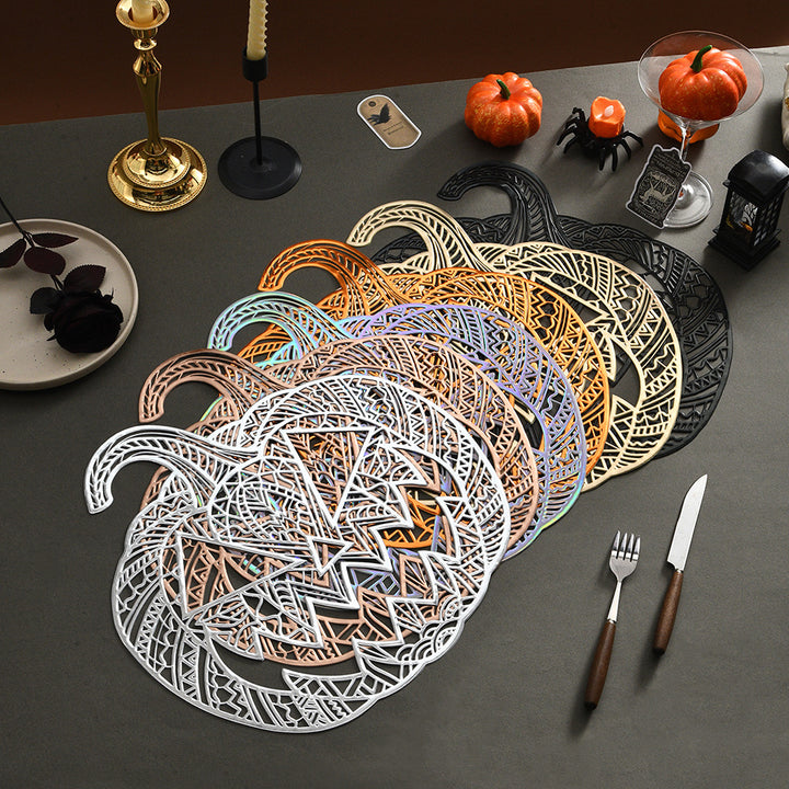 Filigree pumpkin table decorations made of heat-resistant plastic for Halloween table decor