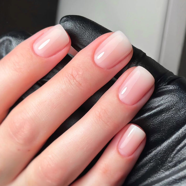 High quality artificial nails in elegant ombre style Kalsten