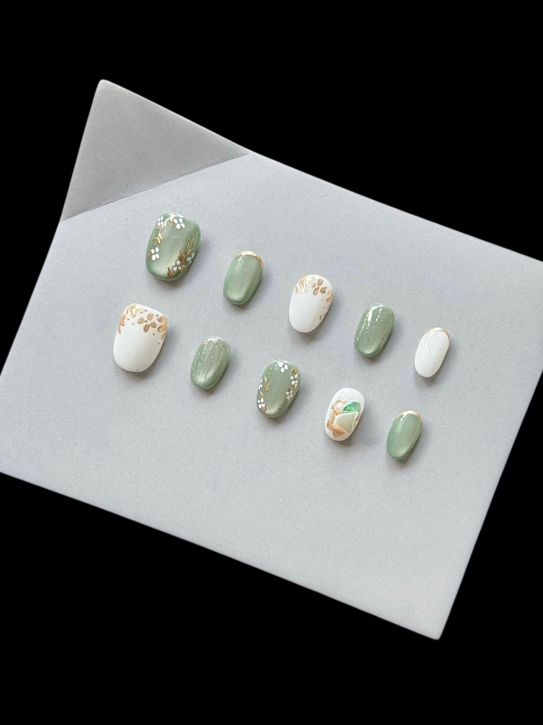 Artistic Floral Glossy Press-On Nail Set