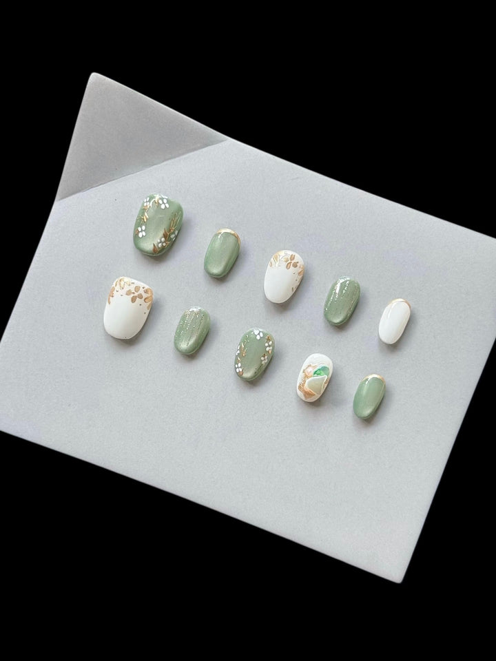 Artistic Floral Glossy Press-On Nail Set