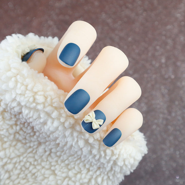 Stylish Decorative Press-On Nail Set Kalsten