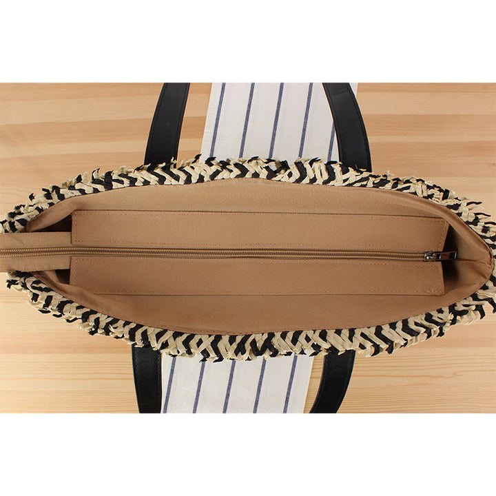 Stylish leisure tote bag made of braided natural material Kalsten