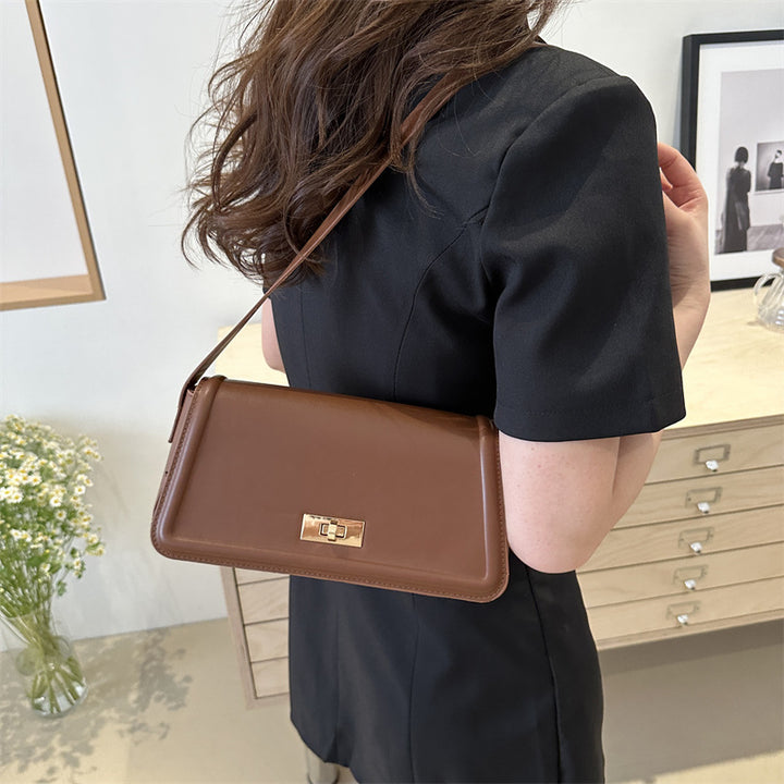 Modern Geometric Handheld Clutch