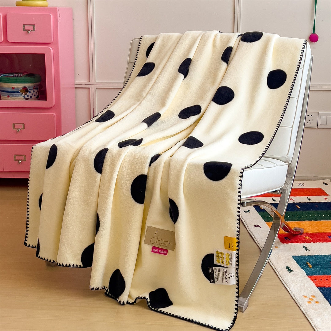 Polka Dot Fleece Throw Blanket