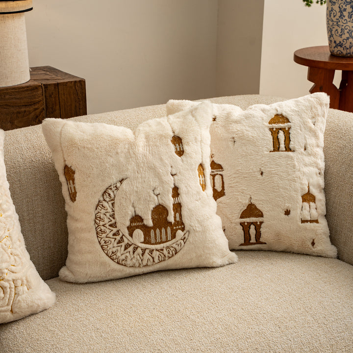 Luxurious decorative pillow cover made of faux fur with relief mandala motif Kalsten