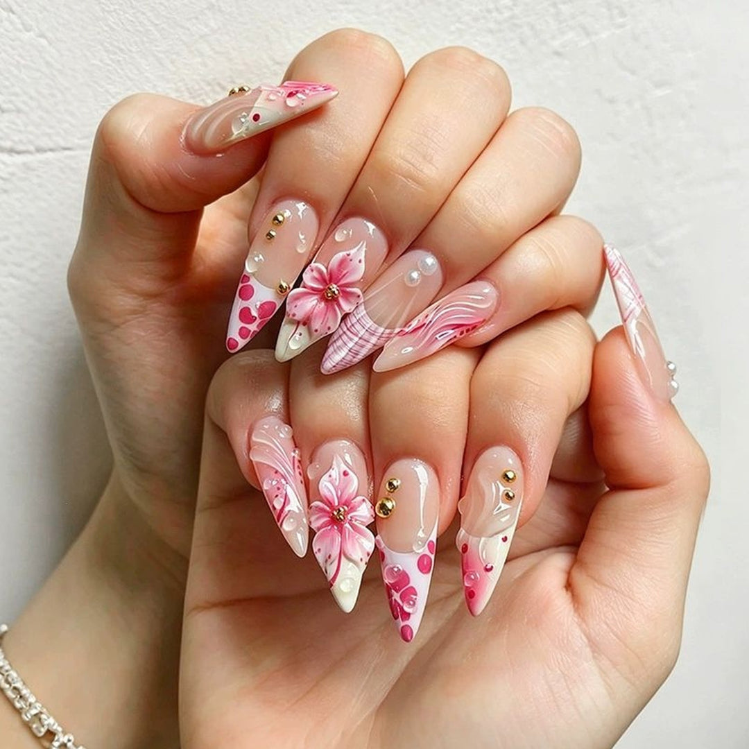 Artistic Floral Nail Tips Set