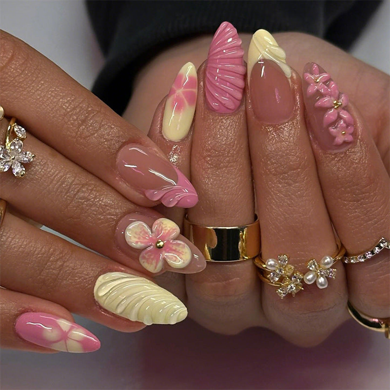 Romantic Kiss-Inspired Press-On Nail Art Set