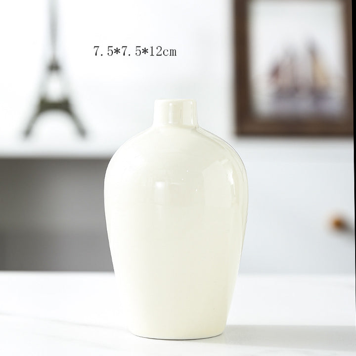 Elegant Ceramic Decorative Vase Kalsten