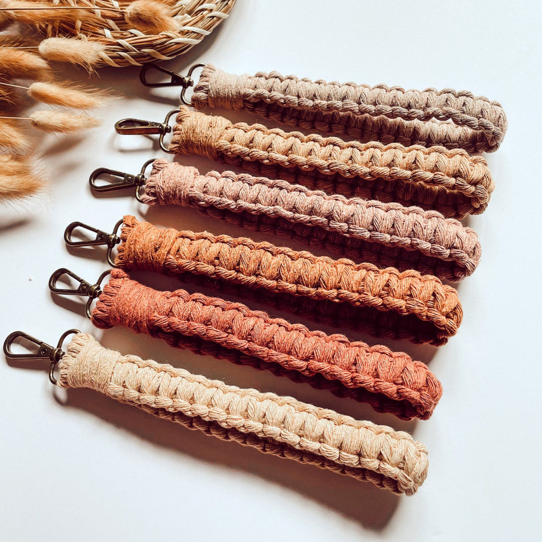 Macrame Keychain Holder with Clip Kalsten 1788942676