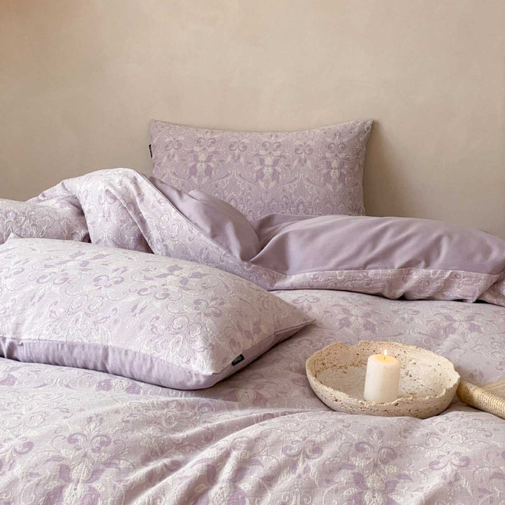 Premium cotton jacquard duvet cover set with subtle paisley relief and concealed zipper