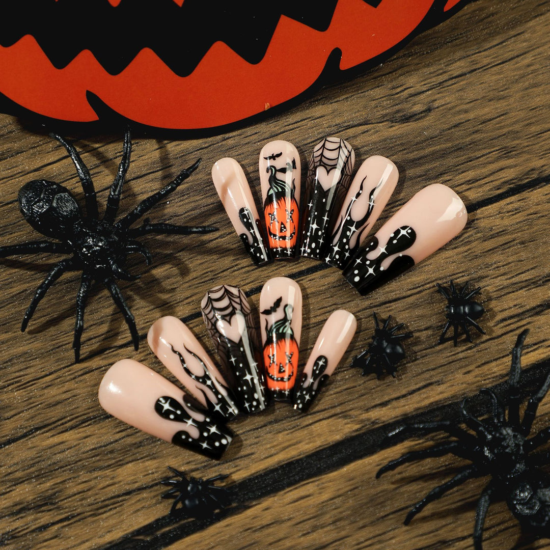 Artful Halloween nails with spooky designs Kalsten