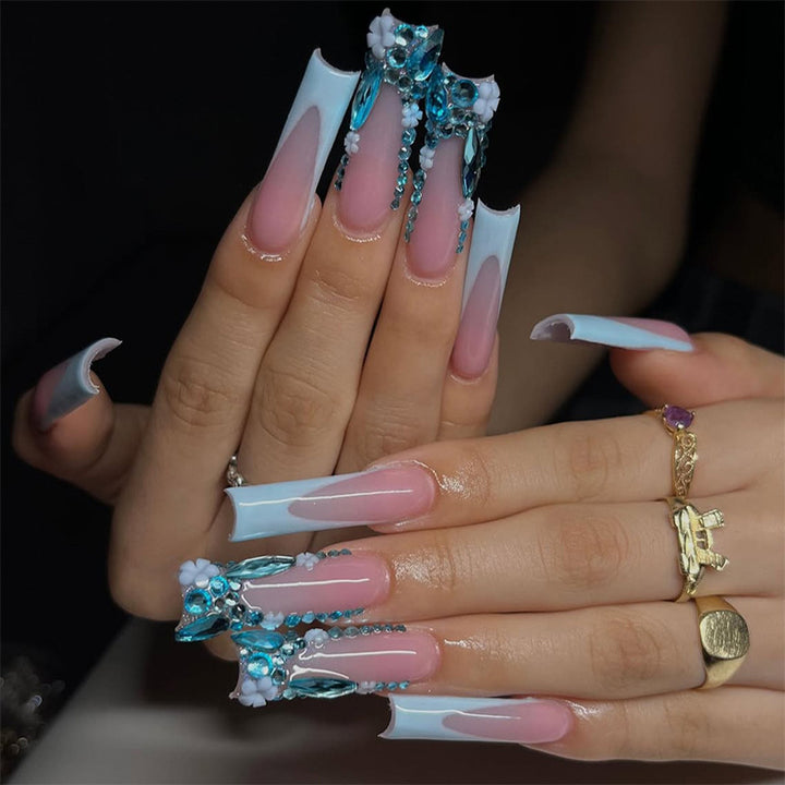Elegant Designer Press-On Nail Set