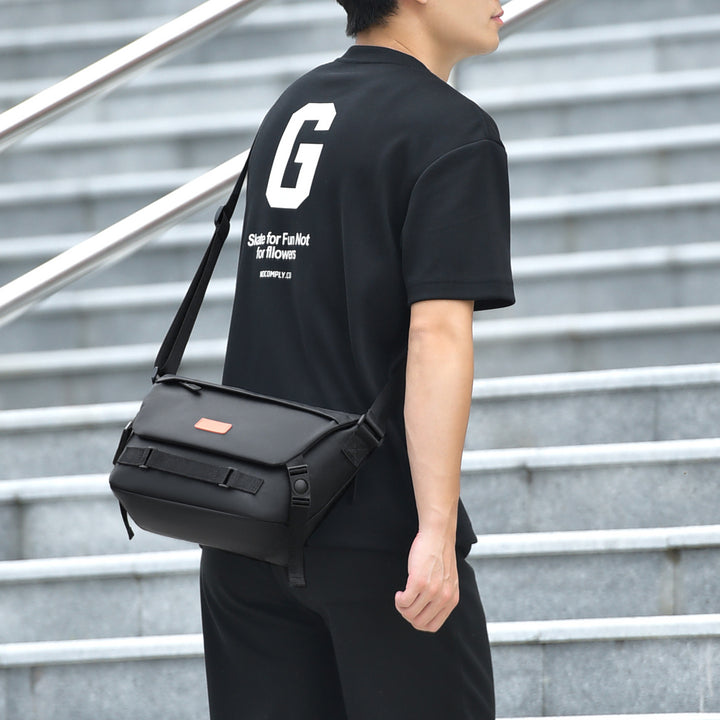 Waterproof Messenger Bag Kalsten