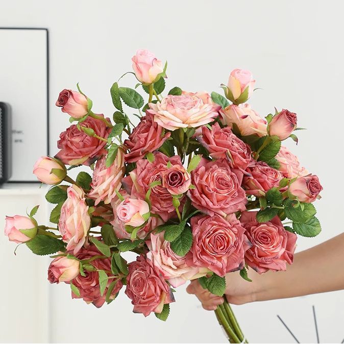 Lifelike Floral Bouquet Arrangement