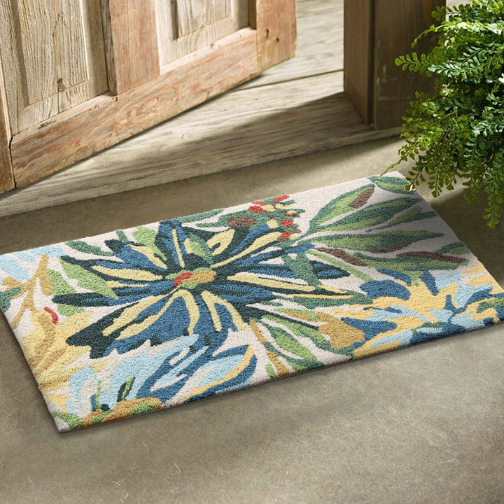 Floral bath mat made of absorbent cotton loop structure with non-slip underside Kalsten