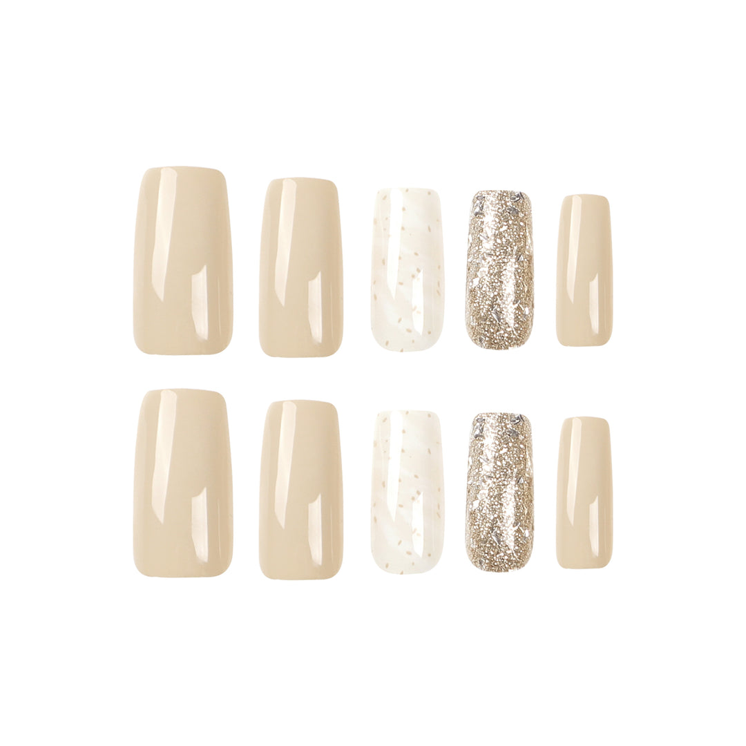 Glamorous Nail Art Kalsten