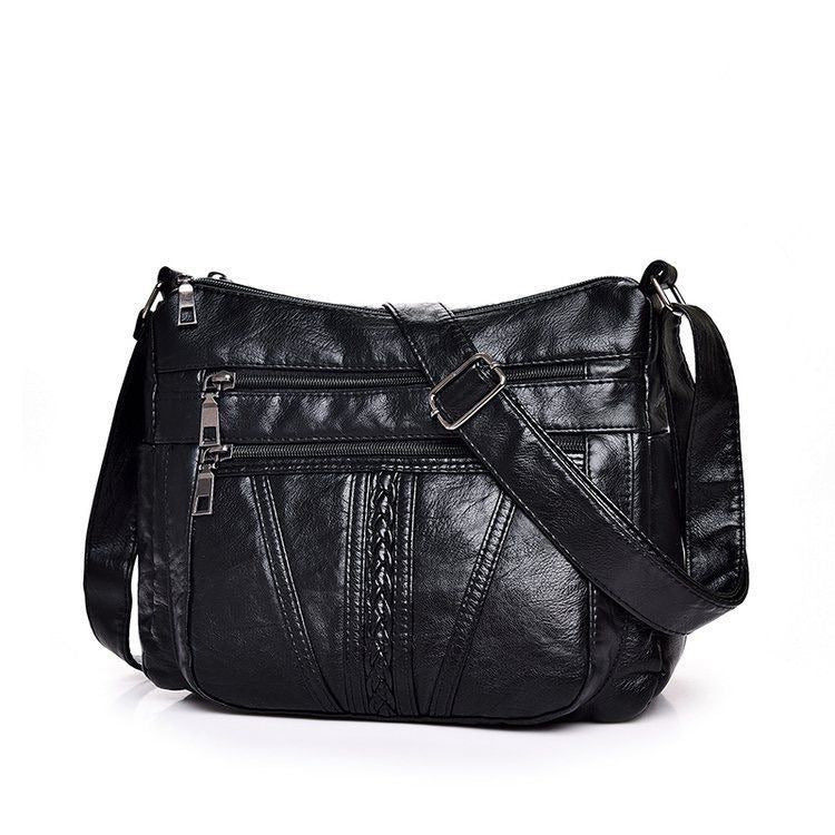 Sleek Leather Crossbody Messenger Bag