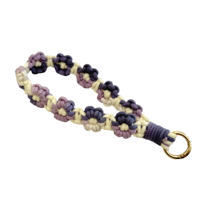 Handcrafted Macrame Keychain Holder Kalsten