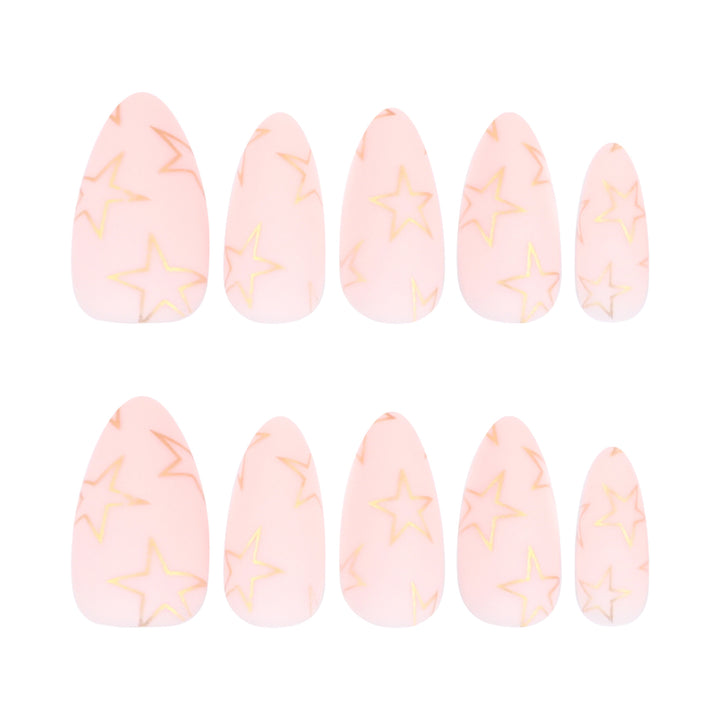 Artful Nail Art with Golden Star Motifs Kalsten