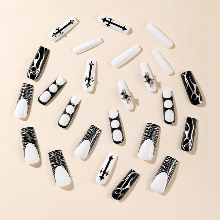 Gothic Chic Nail Art Set Kalsten