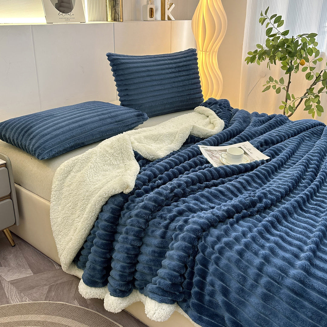 Luxurious Textured Throw Blanket