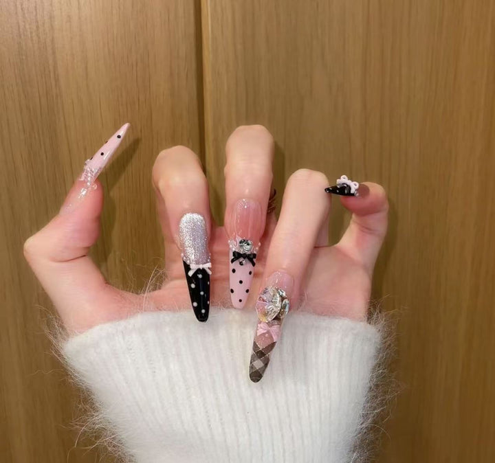 Glamorous Stiletto Nail Art Extensions