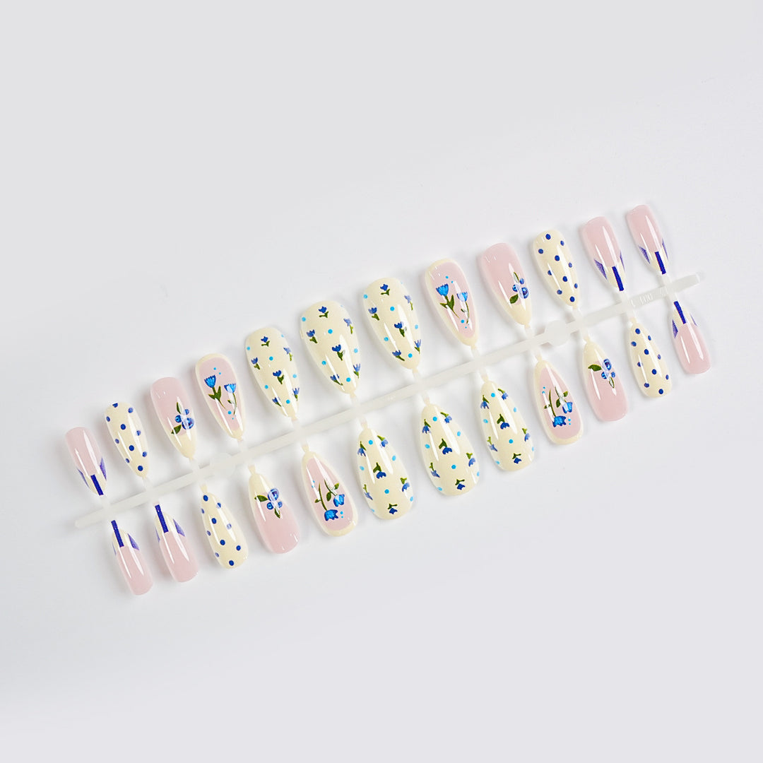 Artistic Floral Nail Art Kit