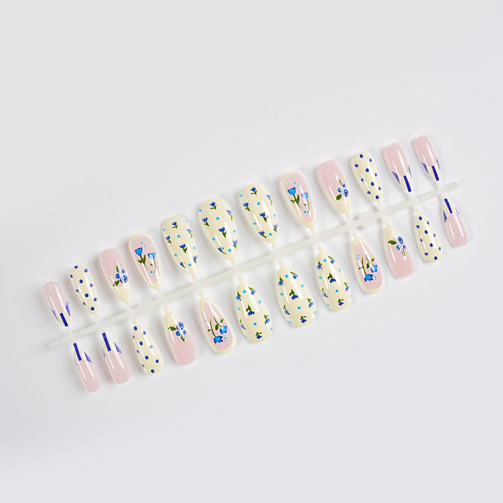 Artistic Floral Nail Art Kit
