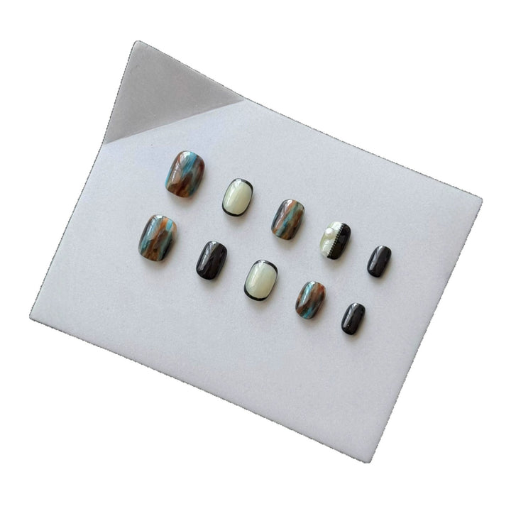 Artistic Abstract Press-On Nail Set
