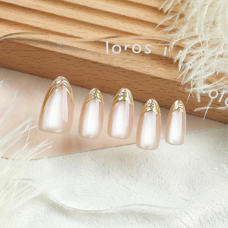 Elegant Press-On Nail Set with Gold Accent