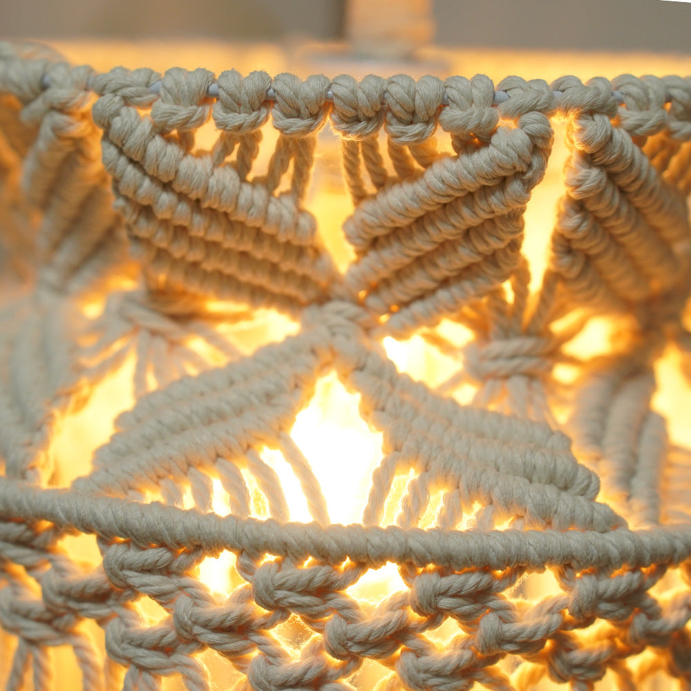 Macramé Hanging Planter Kalsten