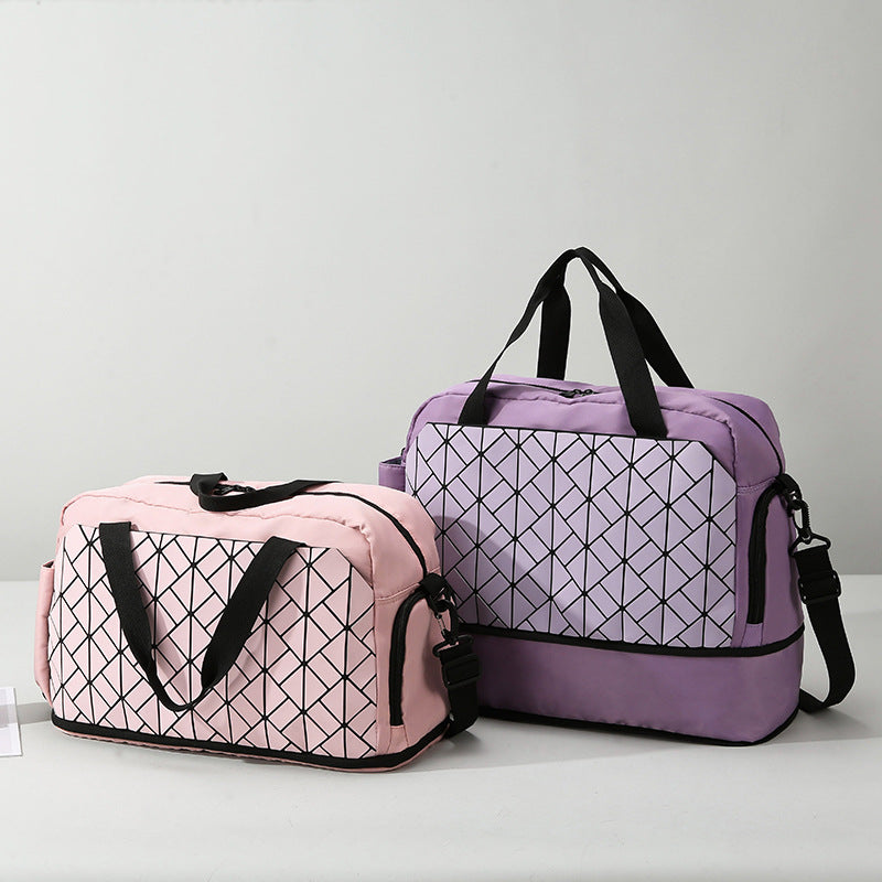 Versatile Multi-Compartment Travel Duffel Kalsten