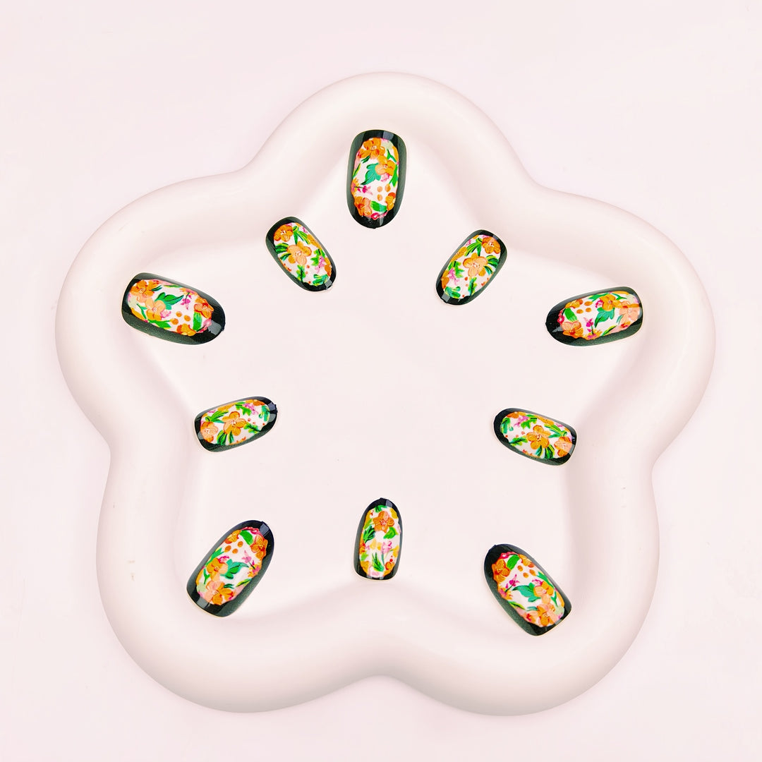 3D Floral Design Nail Art Kalsten