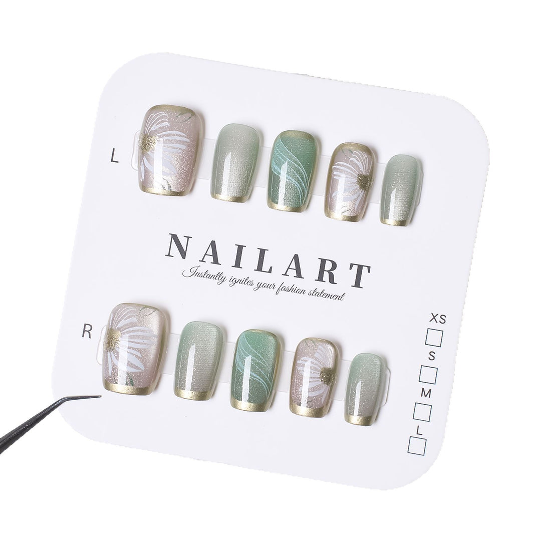 Stylish Press-On Nail Kit