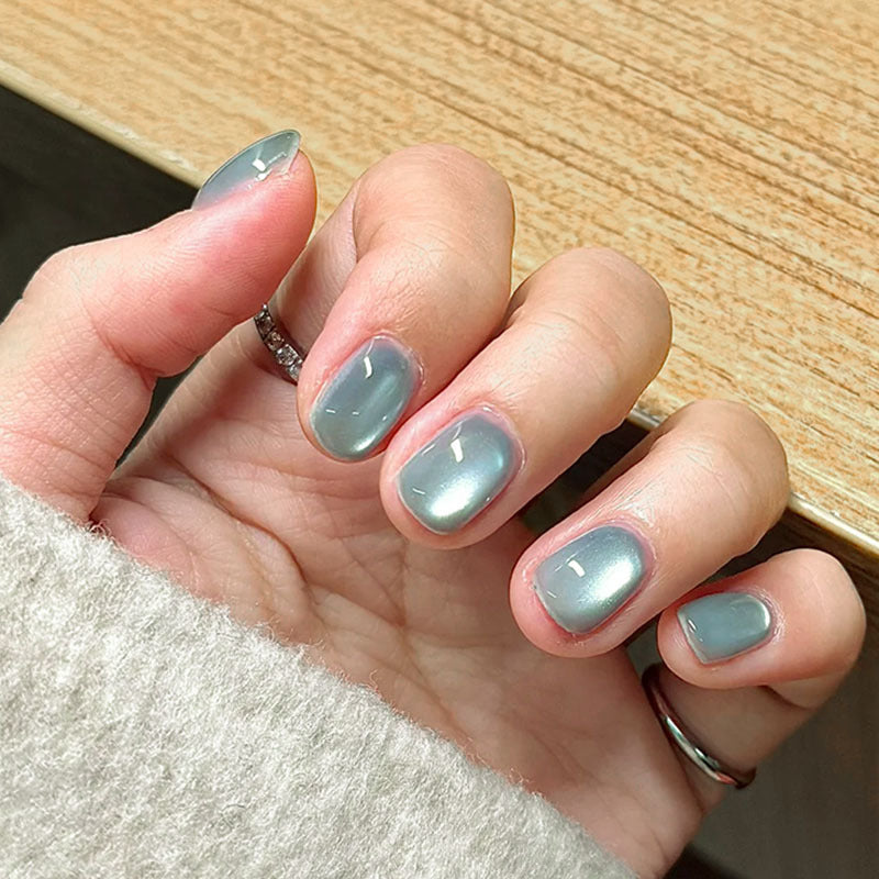 Elegant Press-On Nail Art Set