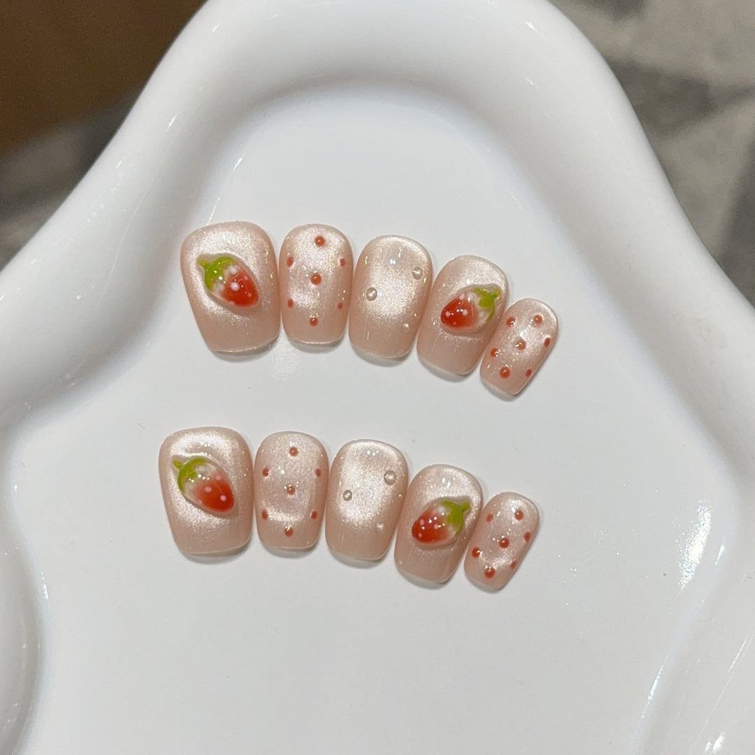 Artificial nails with romantic floral designs Kalsten