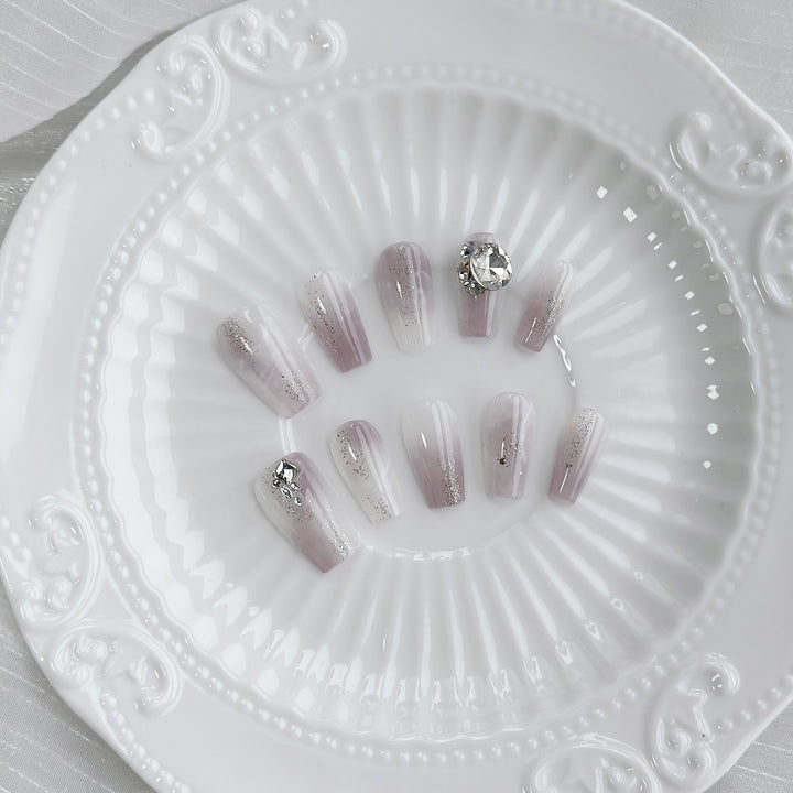 Butterfly-Embellished Press-On Nail Set
